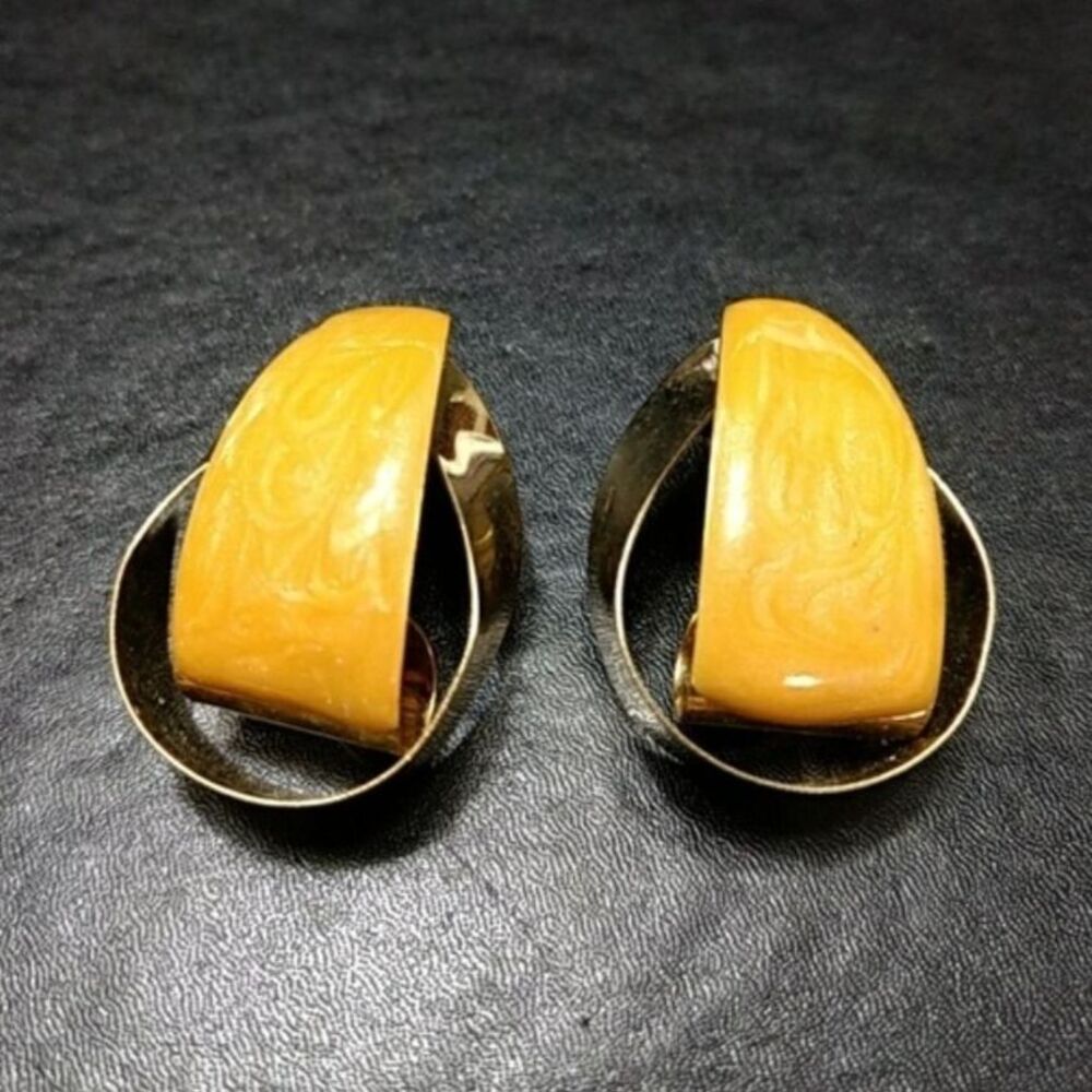 Vintage Gold Tone Orange Swirly Earrings